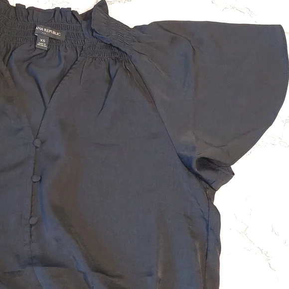 Banana Republic Black Flutter Sleeve Jumpsuit with Pockets, size XS - Picture 5 of 8